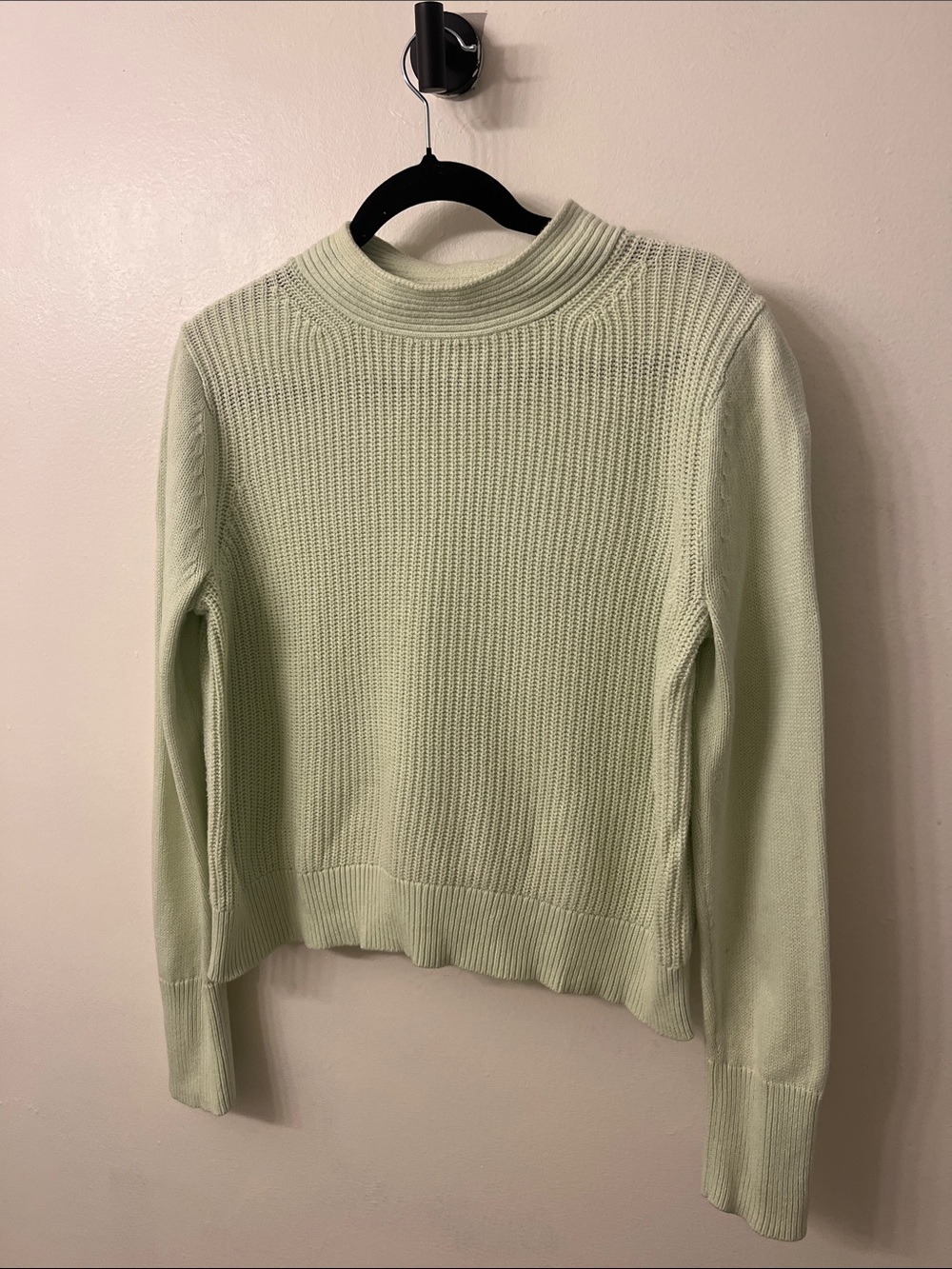 Banana Republic Lightweight Crewneck Sweater 100% cotton